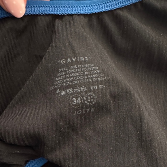 Jolyn practice suit - Picture 3 of 3